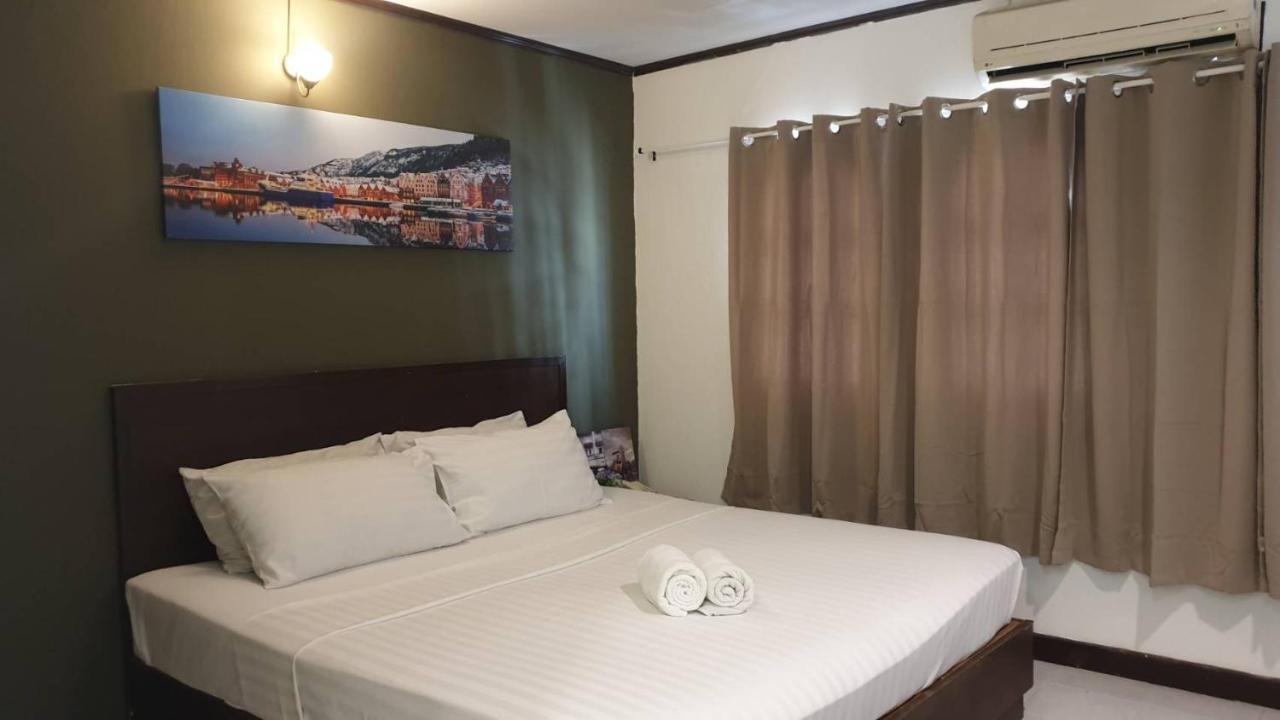 Отель Zen Sukhumvit33 Бангкок Экстерьер фото