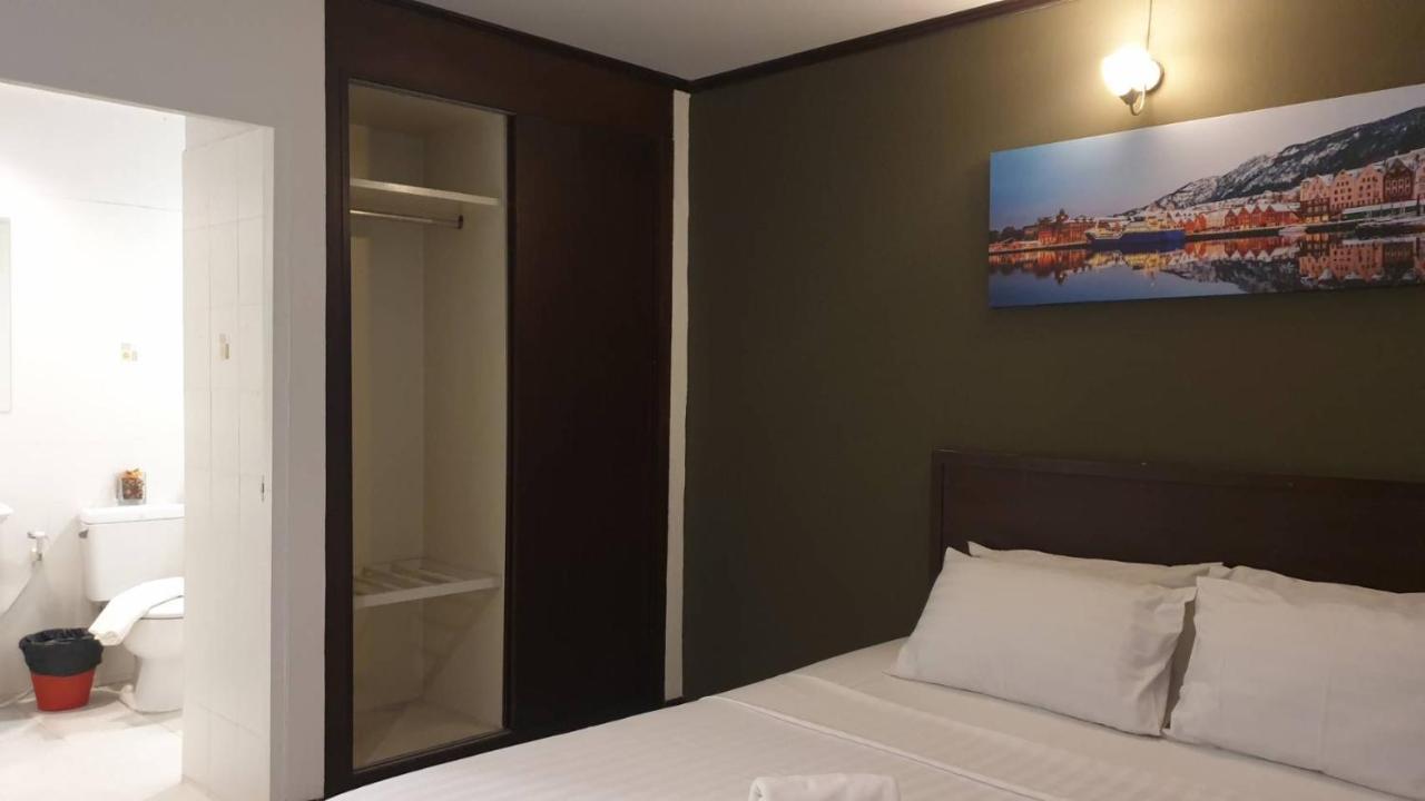 Отель Zen Sukhumvit33 Бангкок Экстерьер фото